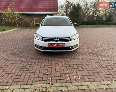 Белый Фольксваген Пассат, объемом двигателя 1.6 л и пробегом 227 тыс. км за 11999 $, фото 6 на Automoto.ua