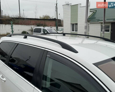 Білий Фольксваген Пассат, об'ємом двигуна 2 л та пробігом 276 тис. км за 12300 $, фото 29 на Automoto.ua