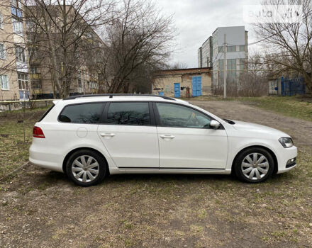 Білий Фольксваген Пассат, об'ємом двигуна 1.6 л та пробігом 240 тис. км за 10000 $, фото 2 на Automoto.ua