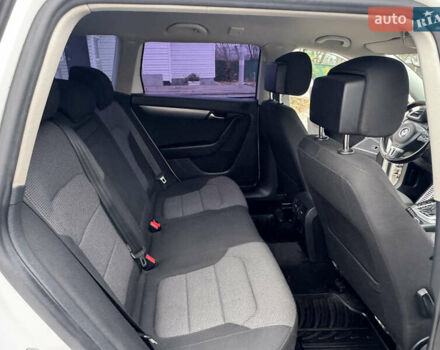 Білий Фольксваген Пассат, об'ємом двигуна 2 л та пробігом 276 тис. км за 12300 $, фото 57 на Automoto.ua