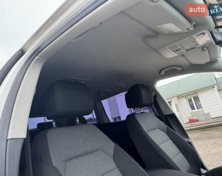 Білий Фольксваген Пассат, об'ємом двигуна 2 л та пробігом 276 тис. км за 12300 $, фото 55 на Automoto.ua