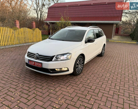 Белый Фольксваген Пассат, объемом двигателя 1.6 л и пробегом 227 тыс. км за 11999 $, фото 22 на Automoto.ua