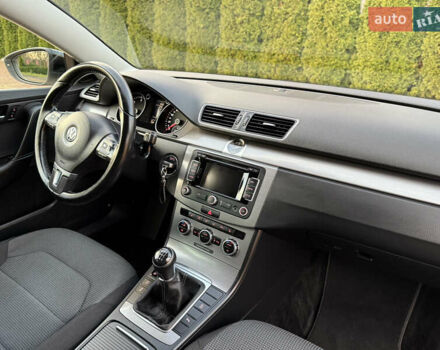 Белый Фольксваген Пассат, объемом двигателя 1.6 л и пробегом 227 тыс. км за 11999 $, фото 64 на Automoto.ua