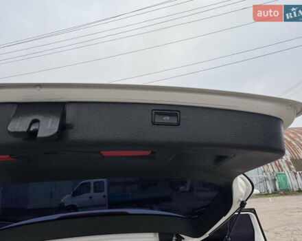 Білий Фольксваген Пассат, об'ємом двигуна 2 л та пробігом 276 тис. км за 12300 $, фото 61 на Automoto.ua