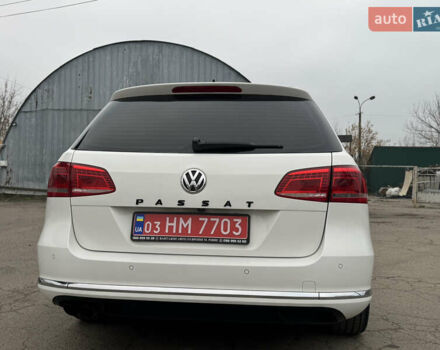 Білий Фольксваген Пассат, об'ємом двигуна 2 л та пробігом 276 тис. км за 12300 $, фото 14 на Automoto.ua