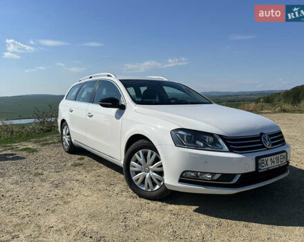 Белый Фольксваген Пассат, объемом двигателя 1.6 л и пробегом 256 тыс. км за 10300 $, фото 1 на Automoto.ua