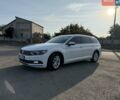 Белый Фольксваген Пассат, объемом двигателя 2 л и пробегом 299 тыс. км за 11800 $, фото 6 на Automoto.ua