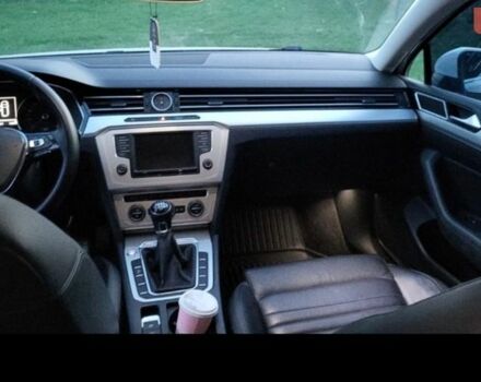 Білий Фольксваген Пассат, об'ємом двигуна 1.97 л та пробігом 278 тис. км за 12500 $, фото 9 на Automoto.ua