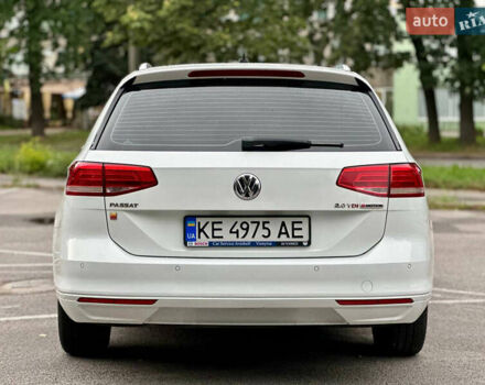 Белый Фольксваген Пассат, объемом двигателя 1.97 л и пробегом 293 тыс. км за 12700 $, фото 1 на Automoto.ua