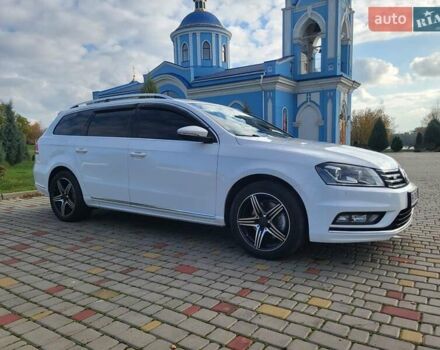 Білий Фольксваген Пассат, об'ємом двигуна 1.6 л та пробігом 284 тис. км за 11000 $, фото 3 на Automoto.ua