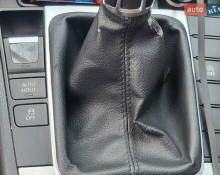 Білий Фольксваген Пассат, об'ємом двигуна 1.6 л та пробігом 284 тис. км за 11000 $, фото 12 на Automoto.ua