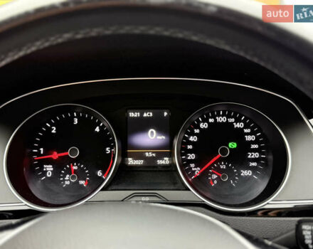 Белый Фольксваген Пассат, объемом двигателя 2 л и пробегом 252 тыс. км за 13999 $, фото 46 на Automoto.ua