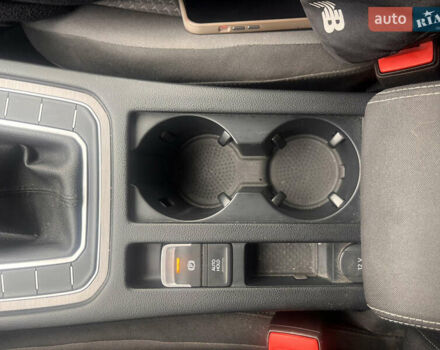 Білий Фольксваген Пассат, об'ємом двигуна 1.97 л та пробігом 312 тис. км за 13200 $, фото 22 на Automoto.ua