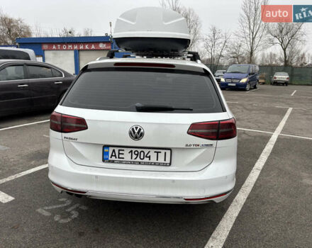 Белый Фольксваген Пассат, объемом двигателя 1.97 л и пробегом 246 тыс. км за 14999 $, фото 6 на Automoto.ua