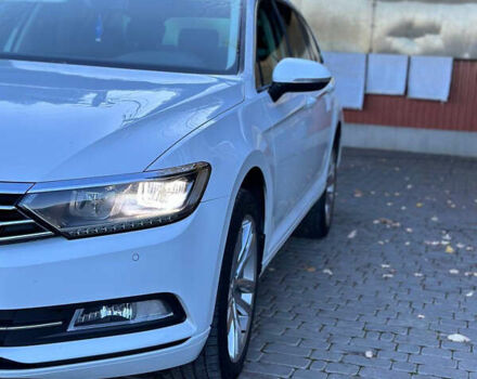 Белый Фольксваген Пассат, объемом двигателя 1.97 л и пробегом 184 тыс. км за 16500 $, фото 5 на Automoto.ua