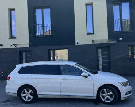 Белый Фольксваген Пассат, объемом двигателя 1.97 л и пробегом 308 тыс. км за 10554 $, фото 1 на Automoto.ua