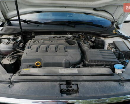 Белый Фольксваген Пассат, объемом двигателя 2 л и пробегом 280 тыс. км за 16400 $, фото 69 на Automoto.ua