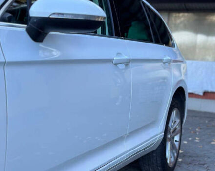 Белый Фольксваген Пассат, объемом двигателя 1.97 л и пробегом 184 тыс. км за 16500 $, фото 7 на Automoto.ua