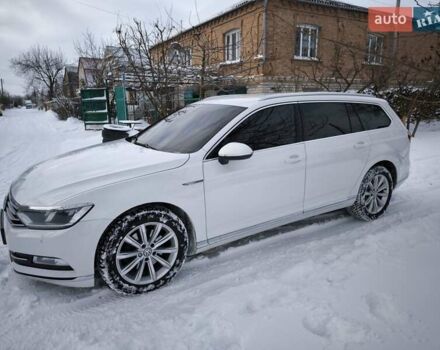 Белый Фольксваген Пассат, объемом двигателя 1.97 л и пробегом 374 тыс. км за 15500 $, фото 12 на Automoto.ua