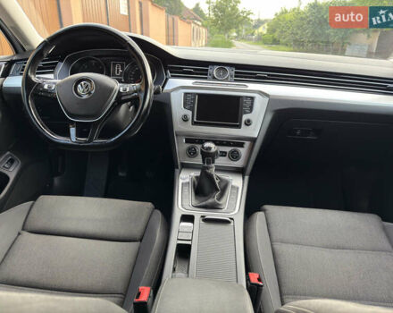 Белый Фольксваген Пассат, объемом двигателя 1.97 л и пробегом 238 тыс. км за 14250 $, фото 18 на Automoto.ua