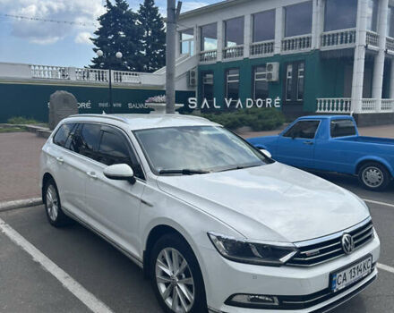 Белый Фольксваген Пассат, объемом двигателя 1.97 л и пробегом 262 тыс. км за 15100 $, фото 2 на Automoto.ua