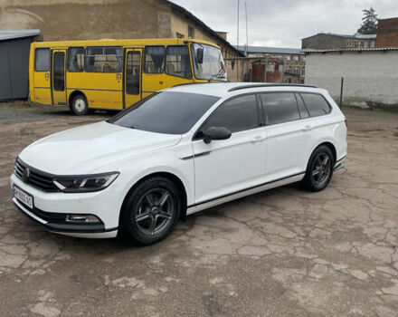 Білий Фольксваген Пассат, об'ємом двигуна 1.97 л та пробігом 260 тис. км за 15200 $, фото 4 на Automoto.ua