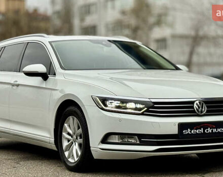 Білий Фольксваген Пассат, об'ємом двигуна 1.97 л та пробігом 301 тис. км за 14999 $, фото 2 на Automoto.ua