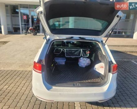 Белый Фольксваген Пассат, объемом двигателя 2 л и пробегом 270 тыс. км за 13500 $, фото 34 на Automoto.ua