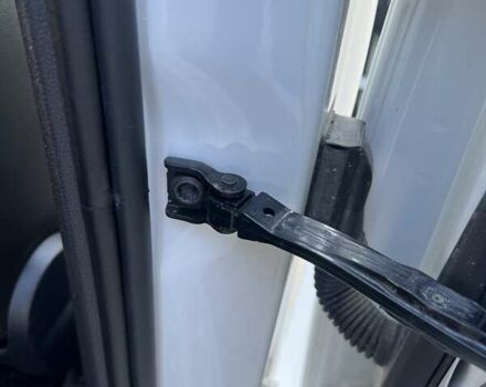 Белый Фольксваген Пассат, объемом двигателя 1.97 л и пробегом 270 тыс. км за 15750 $, фото 17 на Automoto.ua