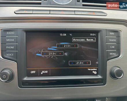 Белый Фольксваген Пассат, объемом двигателя 2 л и пробегом 291 тыс. км за 13500 $, фото 18 на Automoto.ua