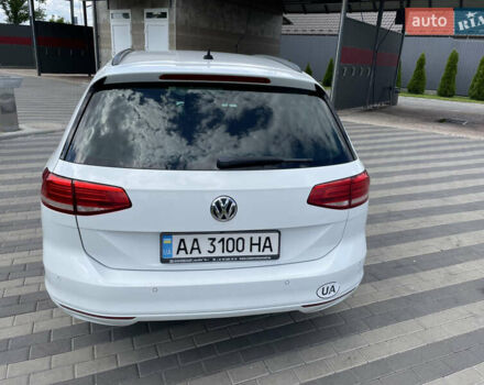 Белый Фольксваген Пассат, объемом двигателя 1.97 л и пробегом 295 тыс. км за 15200 $, фото 5 на Automoto.ua