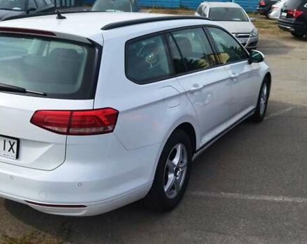 Белый Фольксваген Пассат, объемом двигателя 1.97 л и пробегом 180 тыс. км за 13900 $, фото 1 на Automoto.ua