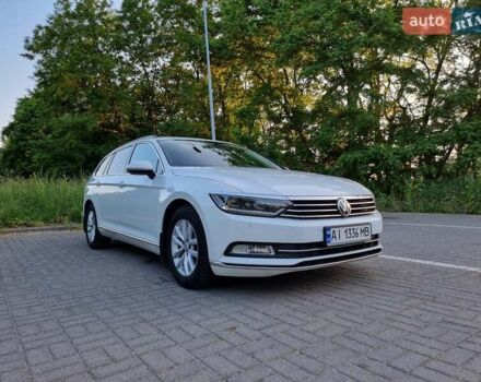 Белый Фольксваген Пассат, объемом двигателя 1.6 л и пробегом 267 тыс. км за 12750 $, фото 7 на Automoto.ua