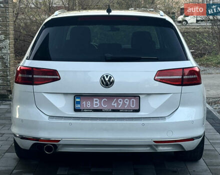 Білий Фольксваген Пассат, об'ємом двигуна 2 л та пробігом 215 тис. км за 16999 $, фото 22 на Automoto.ua