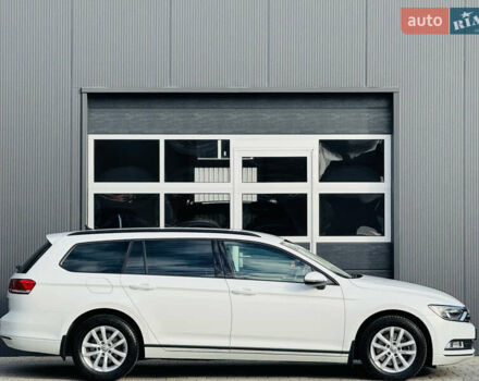 Белый Фольксваген Пассат, объемом двигателя 2 л и пробегом 291 тыс. км за 13500 $, фото 6 на Automoto.ua