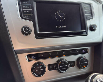 Белый Фольксваген Пассат, объемом двигателя 1.97 л и пробегом 238 тыс. км за 14250 $, фото 20 на Automoto.ua