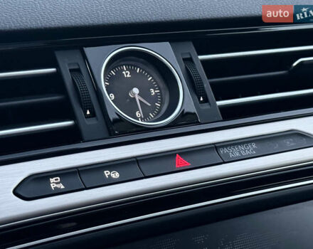 Білий Фольксваген Пассат, об'ємом двигуна 2 л та пробігом 215 тис. км за 16999 $, фото 44 на Automoto.ua