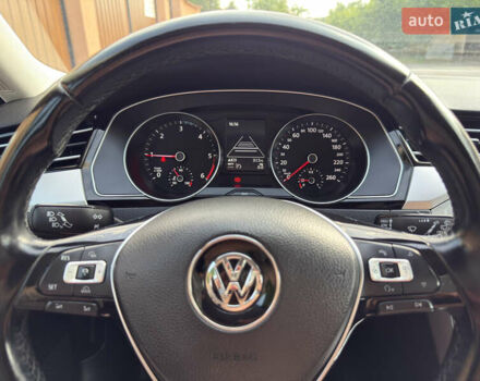 Белый Фольксваген Пассат, объемом двигателя 1.97 л и пробегом 238 тыс. км за 14250 $, фото 12 на Automoto.ua