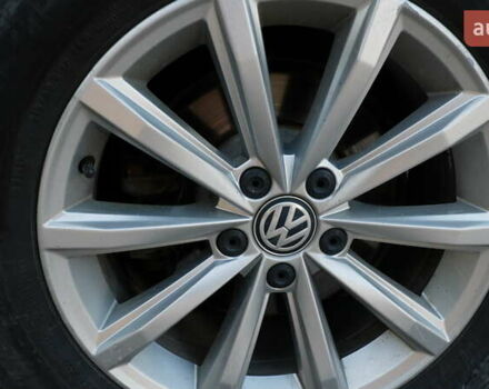 Белый Фольксваген Пассат, объемом двигателя 2 л и пробегом 280 тыс. км за 16400 $, фото 47 на Automoto.ua