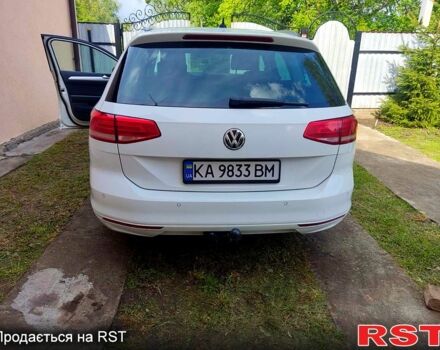 Білий Фольксваген Пассат, об'ємом двигуна 1.6 л та пробігом 220 тис. км за 14000 $, фото 2 на Automoto.ua