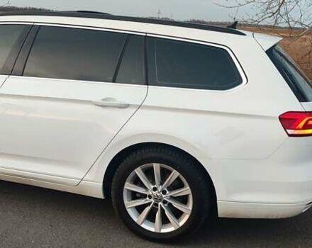 Белый Фольксваген Пассат, объемом двигателя 2 л и пробегом 270 тыс. км за 15000 $, фото 7 на Automoto.ua