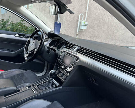 Белый Фольксваген Пассат, объемом двигателя 1.97 л и пробегом 243 тыс. км за 15550 $, фото 10 на Automoto.ua