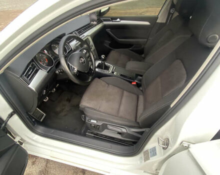 Білий Фольксваген Пассат, об'ємом двигуна 1.97 л та пробігом 260 тис. км за 15200 $, фото 13 на Automoto.ua