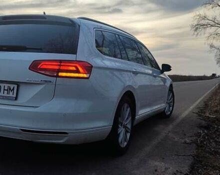 Белый Фольксваген Пассат, объемом двигателя 2 л и пробегом 270 тыс. км за 15000 $, фото 6 на Automoto.ua