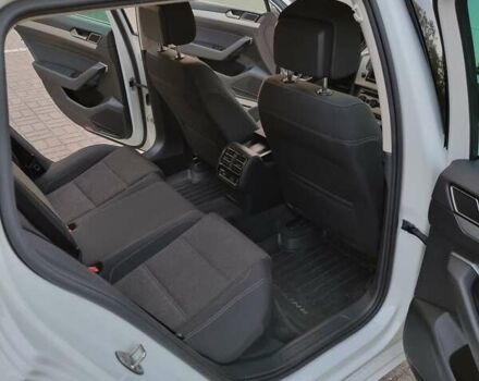 Белый Фольксваген Пассат, объемом двигателя 1.6 л и пробегом 267 тыс. км за 12750 $, фото 34 на Automoto.ua