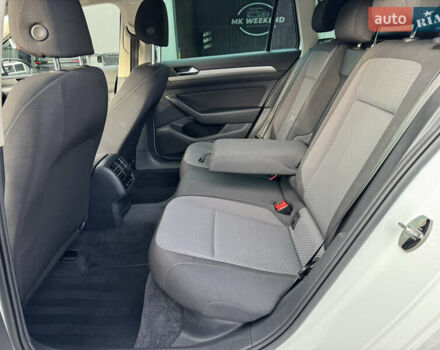 Белый Фольксваген Пассат, объемом двигателя 2 л и пробегом 291 тыс. км за 13500 $, фото 31 на Automoto.ua