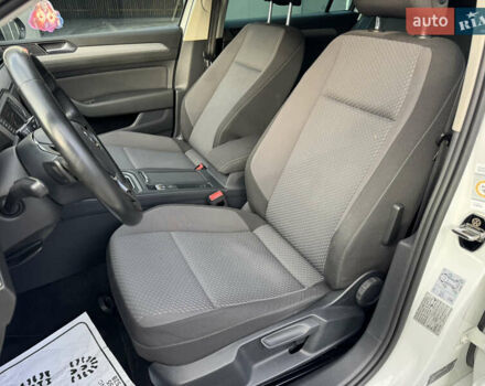 Белый Фольксваген Пассат, объемом двигателя 2 л и пробегом 291 тыс. км за 13500 $, фото 30 на Automoto.ua