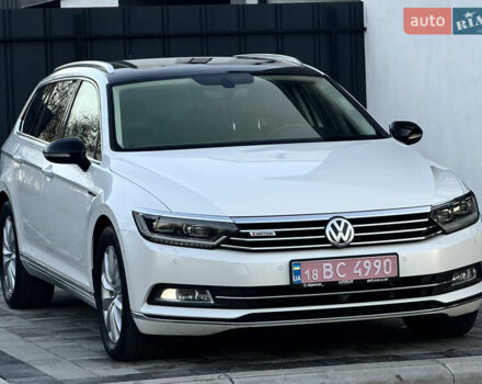 Білий Фольксваген Пассат, об'ємом двигуна 2 л та пробігом 215 тис. км за 16999 $, фото 14 на Automoto.ua
