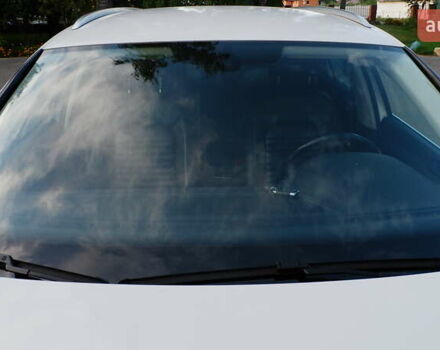 Белый Фольксваген Пассат, объемом двигателя 2 л и пробегом 280 тыс. км за 16400 $, фото 73 на Automoto.ua