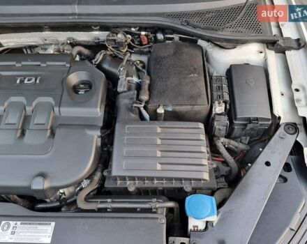 Белый Фольксваген Пассат, объемом двигателя 1.6 л и пробегом 267 тыс. км за 12750 $, фото 45 на Automoto.ua